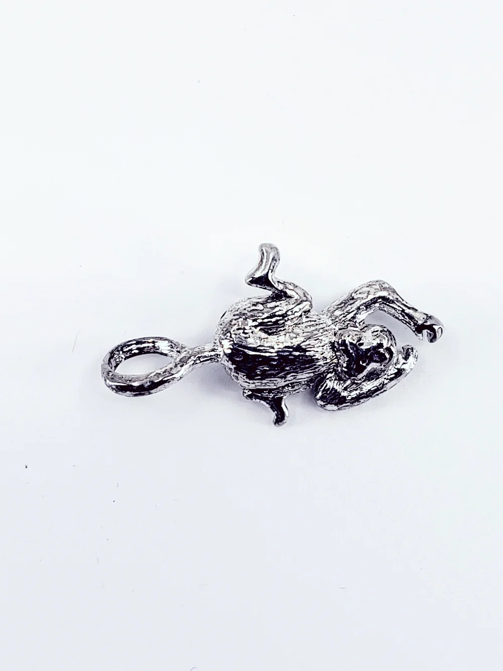C4003 Silver Monkey Charm Pendant Or Brooch Polished Silver Color 2